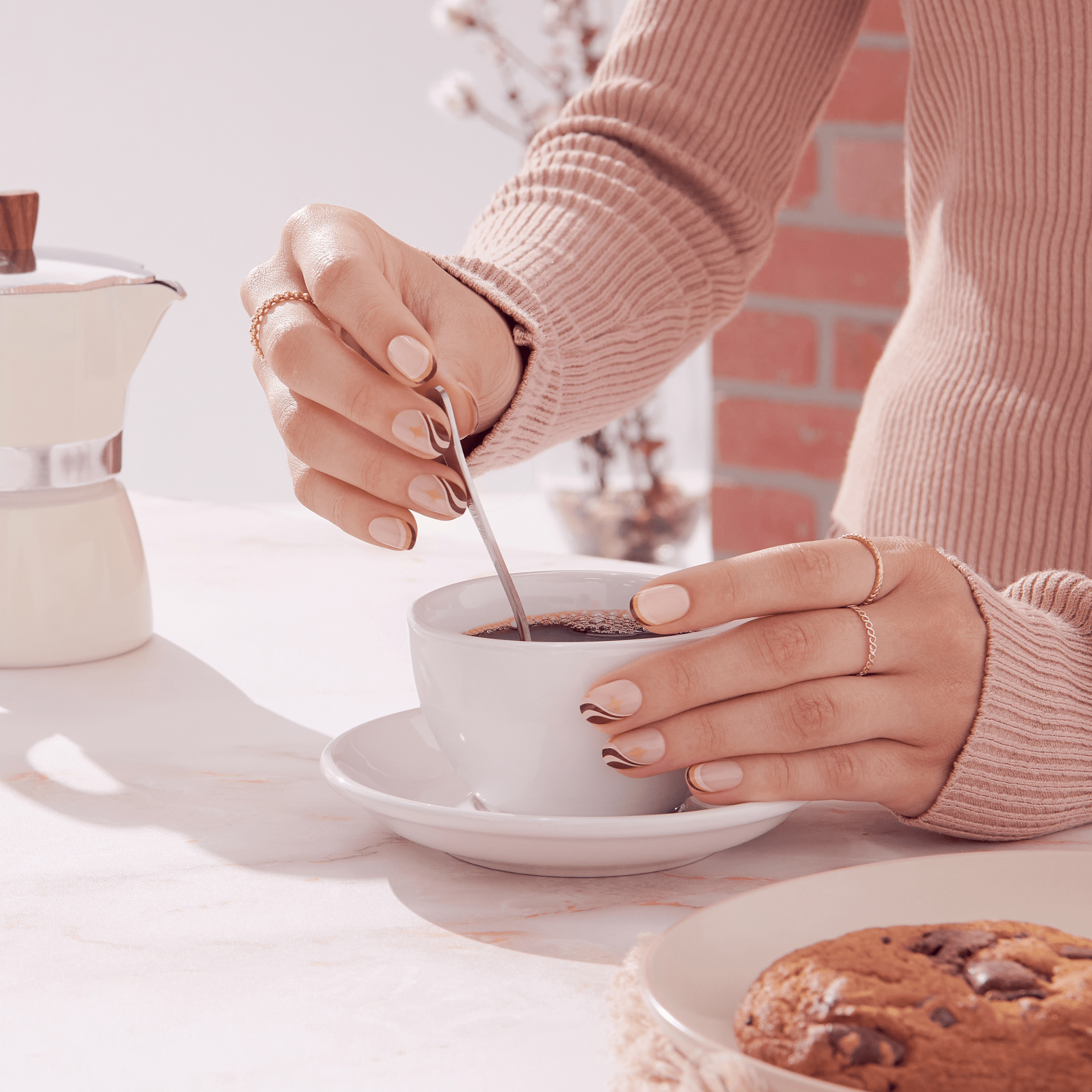 imPRESS Design Press On Nails - Cappuccino  Swirls
